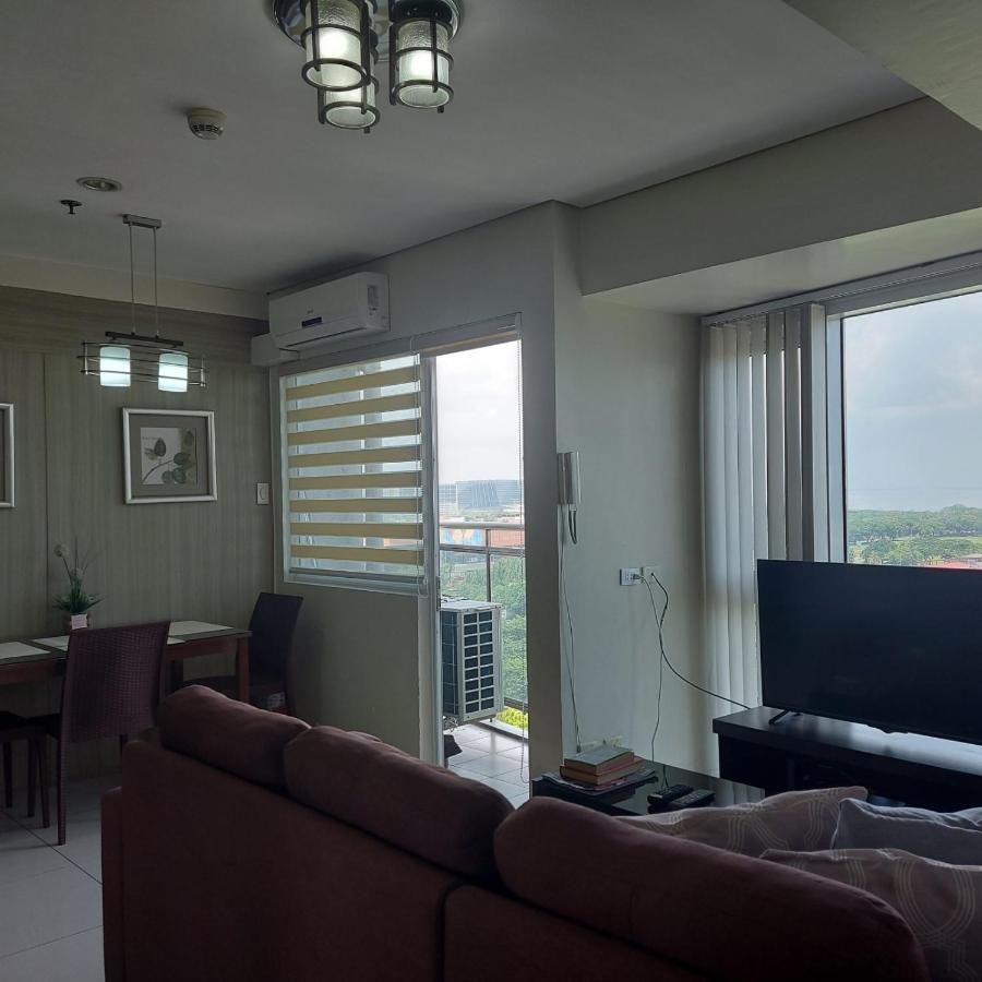 De Luxe, Standard And Studio Suites -The Breeze Residences-Close To Airport,Mall Of Asia, Us Embassy Manila Esterno foto