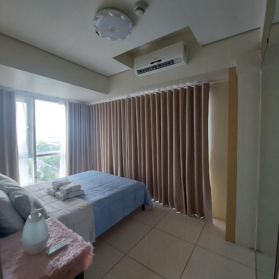 De Luxe, Standard And Studio Suites -The Breeze Residences-Close To Airport,Mall Of Asia, Us Embassy Manila Esterno foto