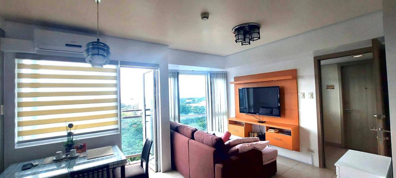 De Luxe, Standard And Studio Suites -The Breeze Residences-Close To Airport,Mall Of Asia, Us Embassy Manila Esterno foto