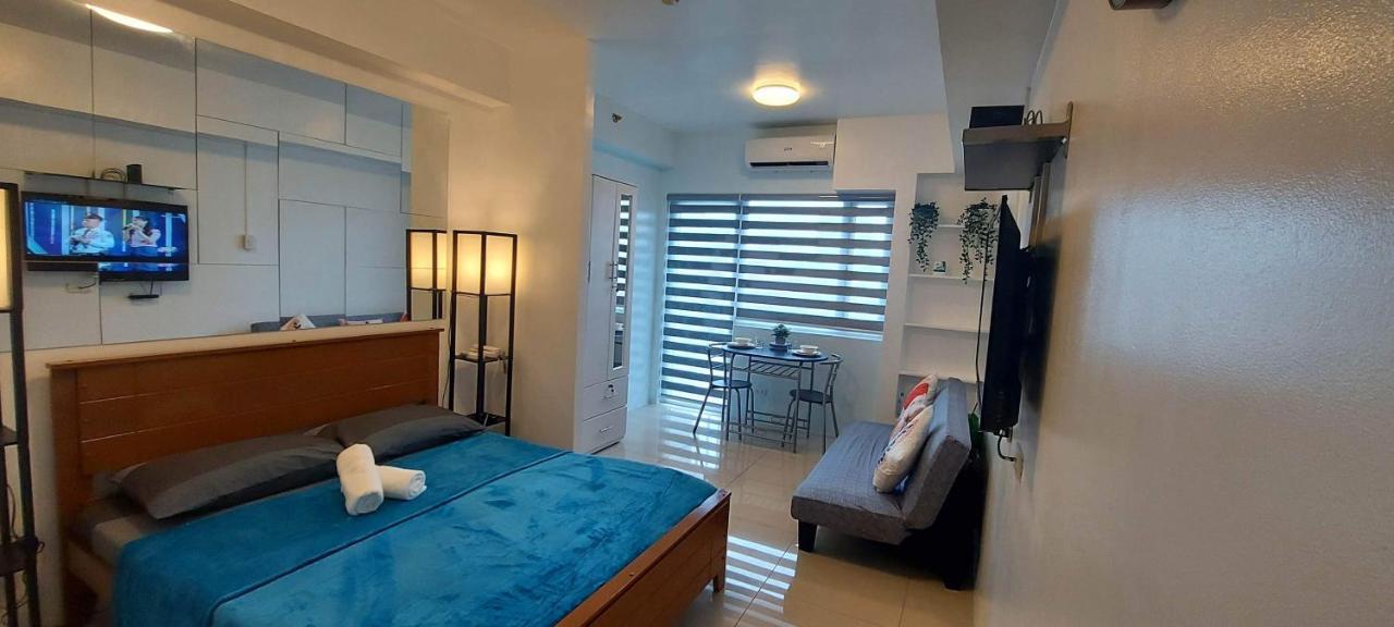 De Luxe, Standard And Studio Suites -The Breeze Residences-Close To Airport,Mall Of Asia, Us Embassy Manila Esterno foto