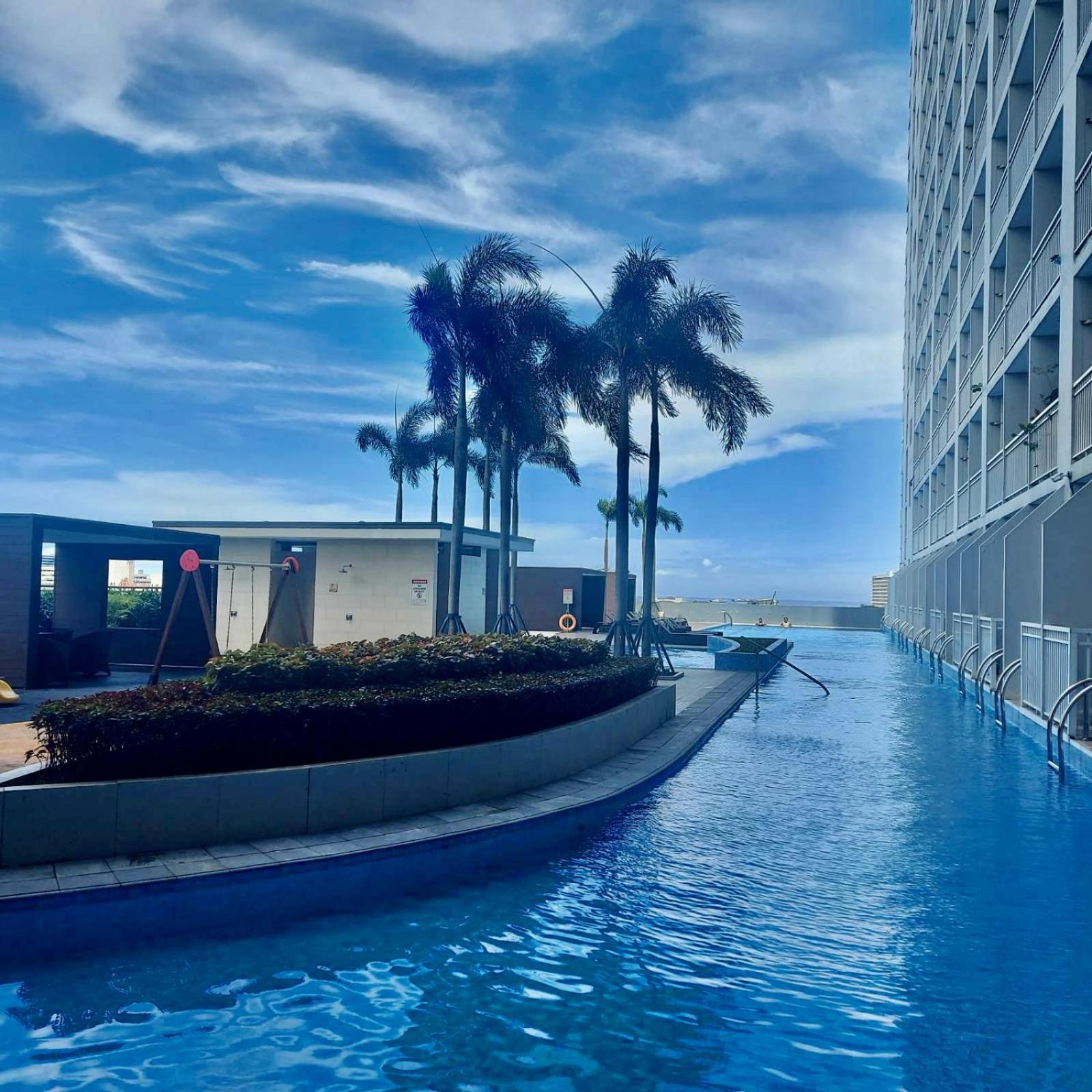 De Luxe, Standard And Studio Suites -The Breeze Residences-Close To Airport,Mall Of Asia, Us Embassy Manila Esterno foto