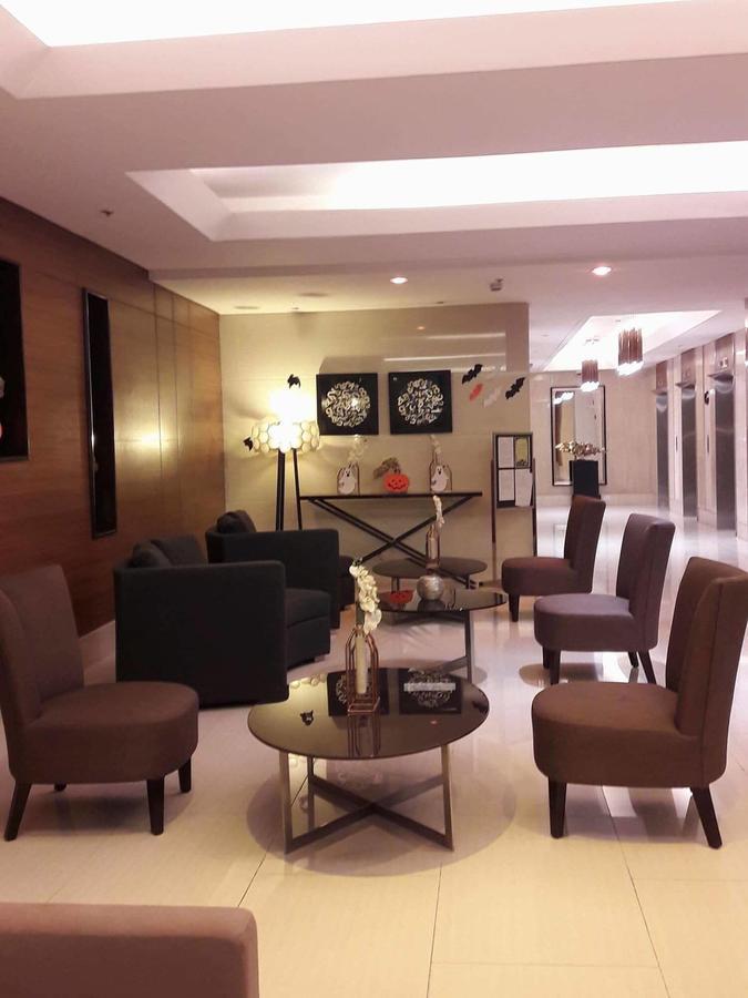 De Luxe, Standard And Studio Suites -The Breeze Residences-Close To Airport,Mall Of Asia, Us Embassy Manila Esterno foto